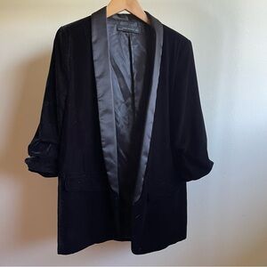 Zara Black Velvet Blazer in XL